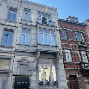 Hotel Satellite, Bruxelles